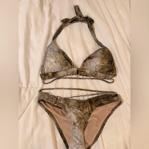 Zoe Bikini Moss Green Tie-Dye Bikini Set – 3-Piece (Top + 2 Bottoms)